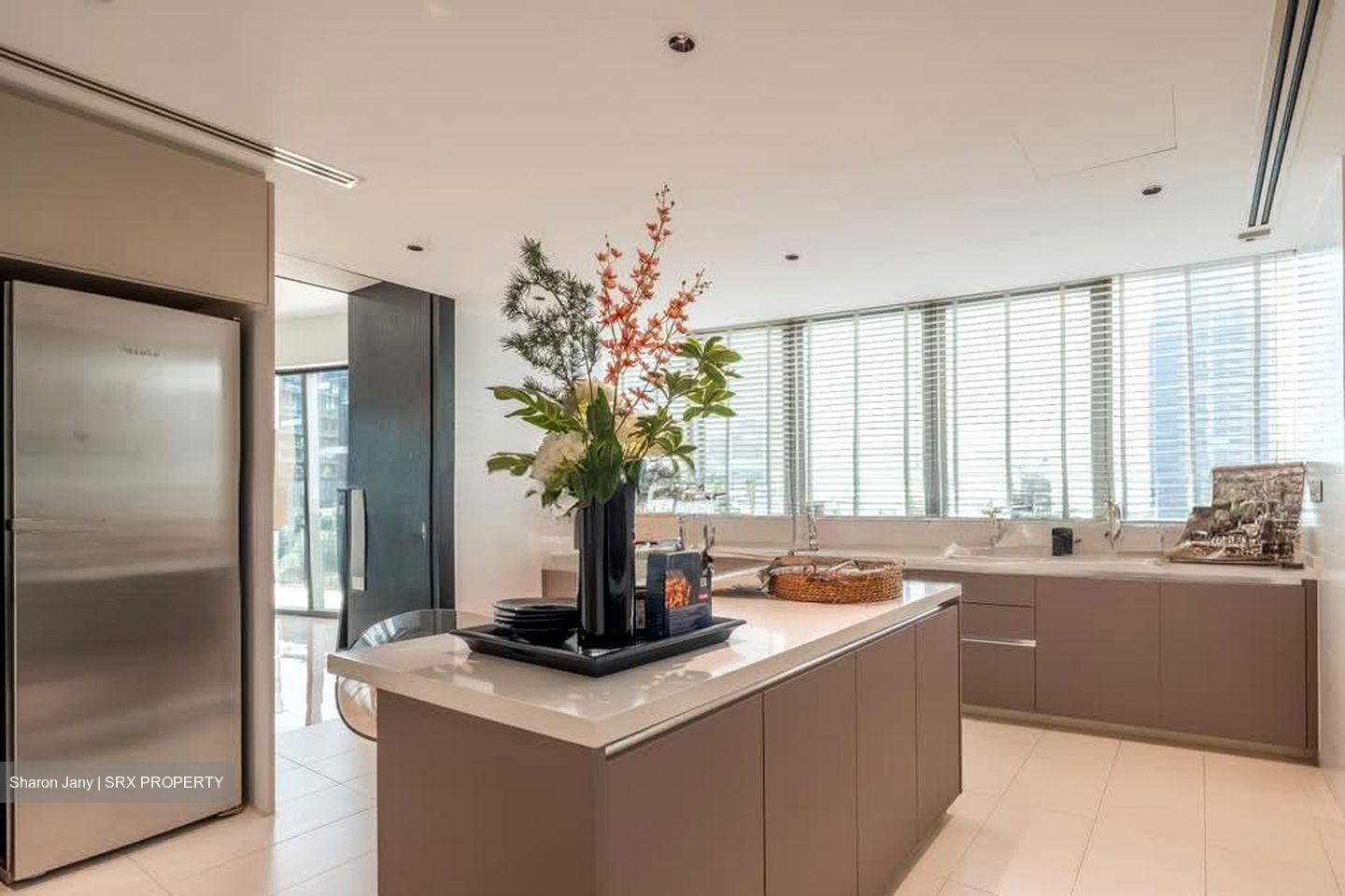 One Shenton (D1), Apartment #573720111
